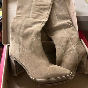 Steve Madden Tan Heeled Boots